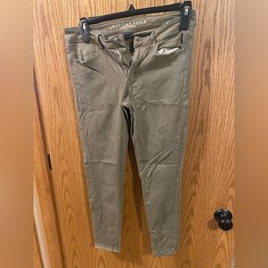 American AEO Size 12 Sage Green Jegging Super stretch